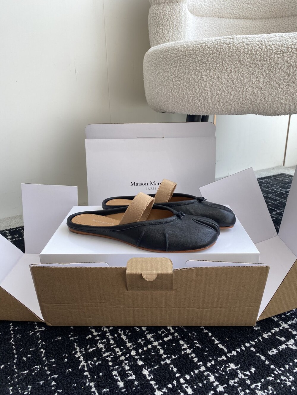 Maison Margiela Mary Jane Split-Toe Mules - Picture 3 of 8